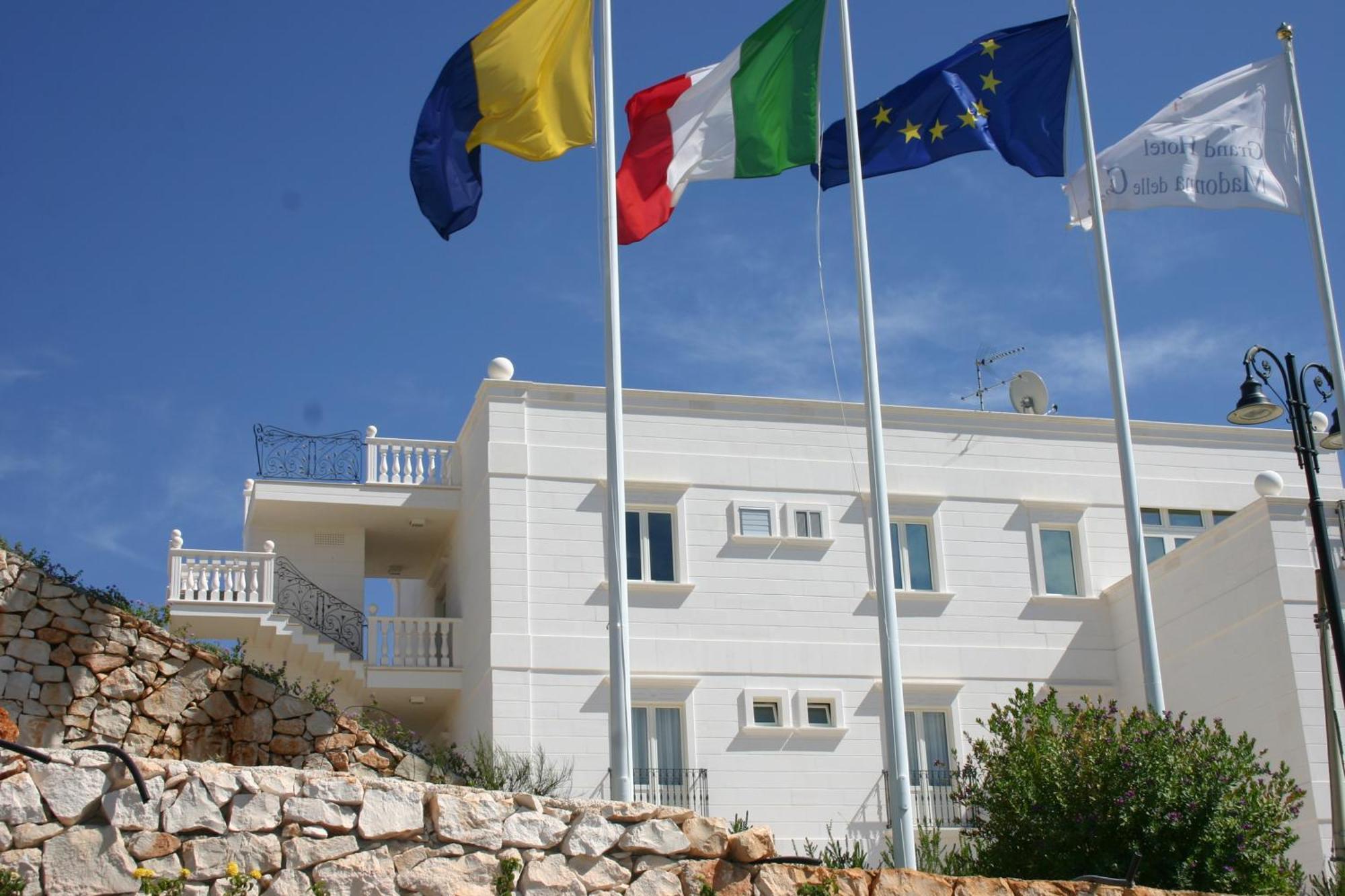 Hotel Madonna Delle Grazie Ceglie Messapica Exterior photo