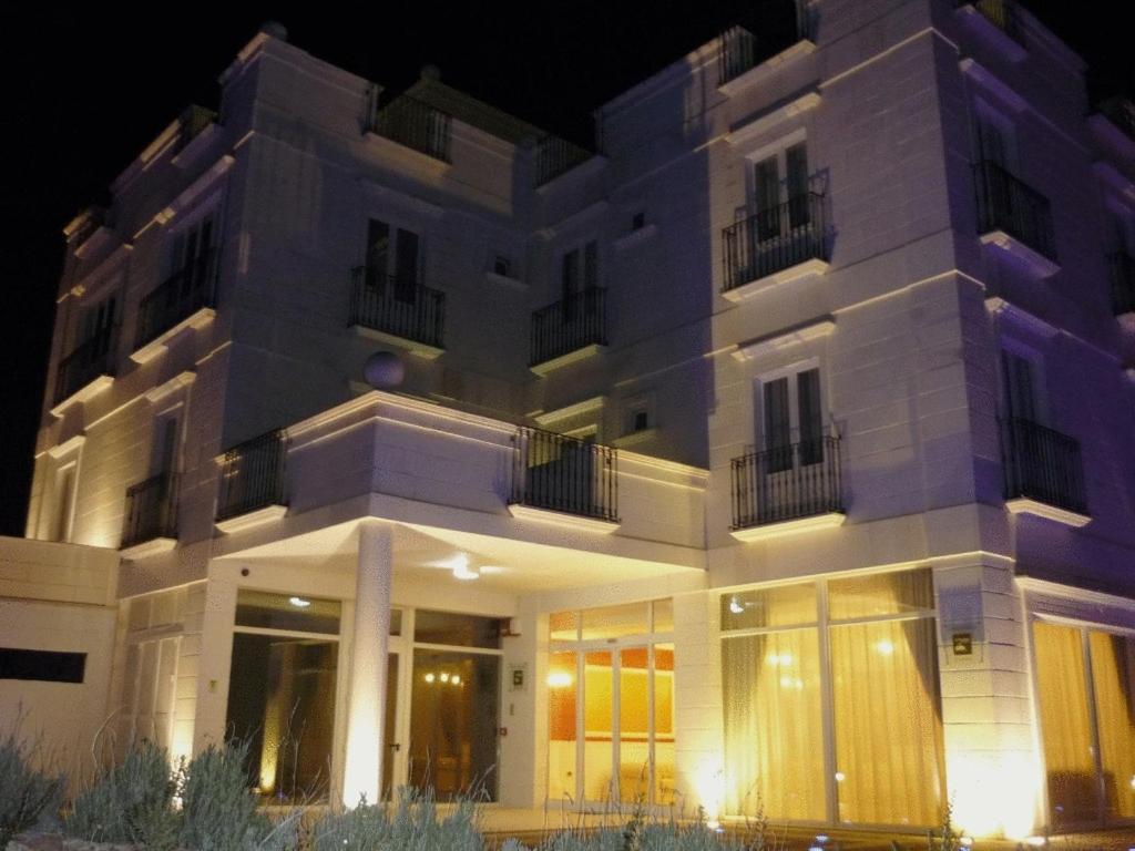 Hotel Madonna Delle Grazie Ceglie Messapica Exterior photo
