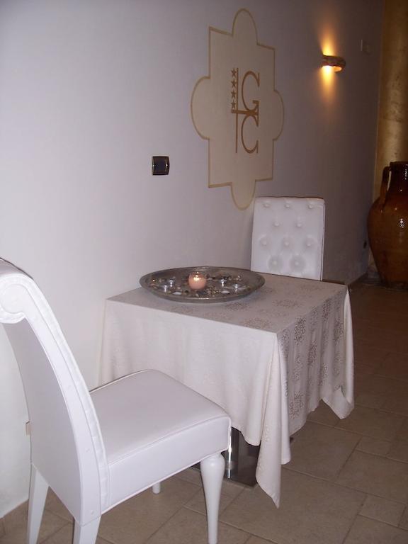 Hotel Madonna Delle Grazie Ceglie Messapica Exterior photo