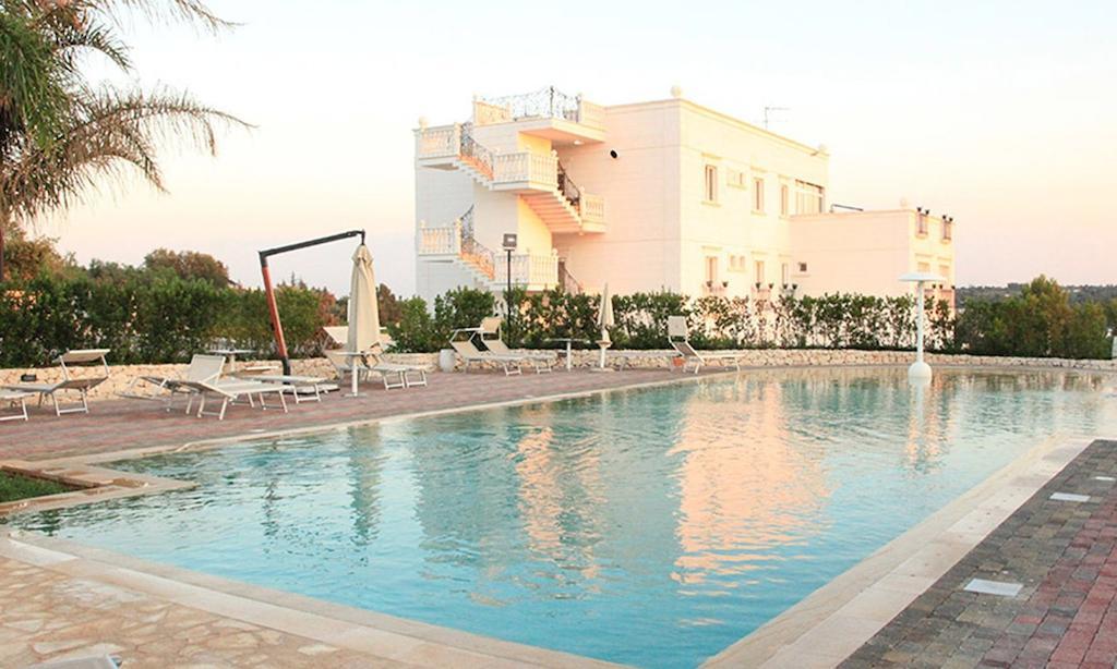 Hotel Madonna Delle Grazie Ceglie Messapica Exterior photo