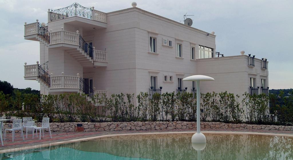 Hotel Madonna Delle Grazie Ceglie Messapica Exterior photo
